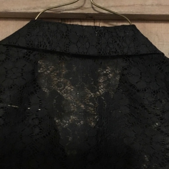 Vintage Black Lace Womans Blouse size med/lg - Picture 6 of 8
